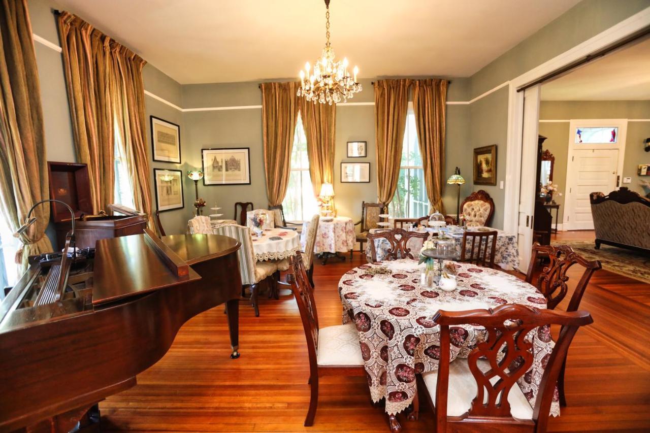Virginia Point Inn Galveston Bagian luar foto